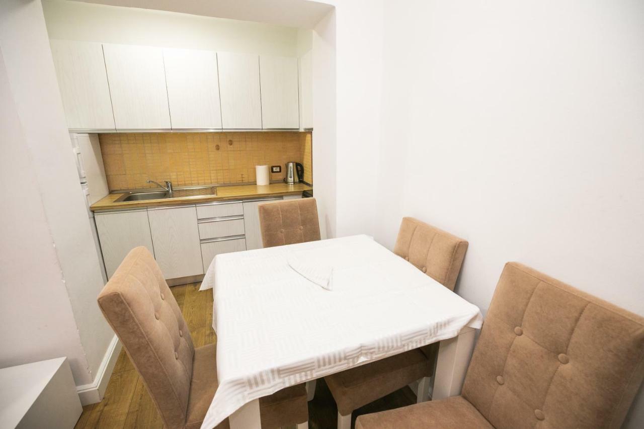 Natea Apartments Tirana Buitenkant foto